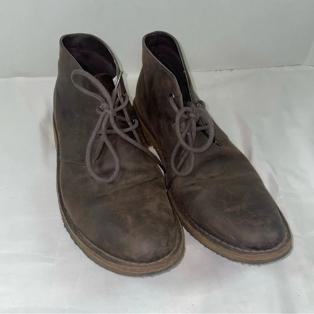 UGG Neumel Dark Brown Leather Chukka Boots Mens 12 Lace Up Desert Boots 1105529